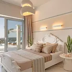Natural Stone Kefalonia * טרפזאקי